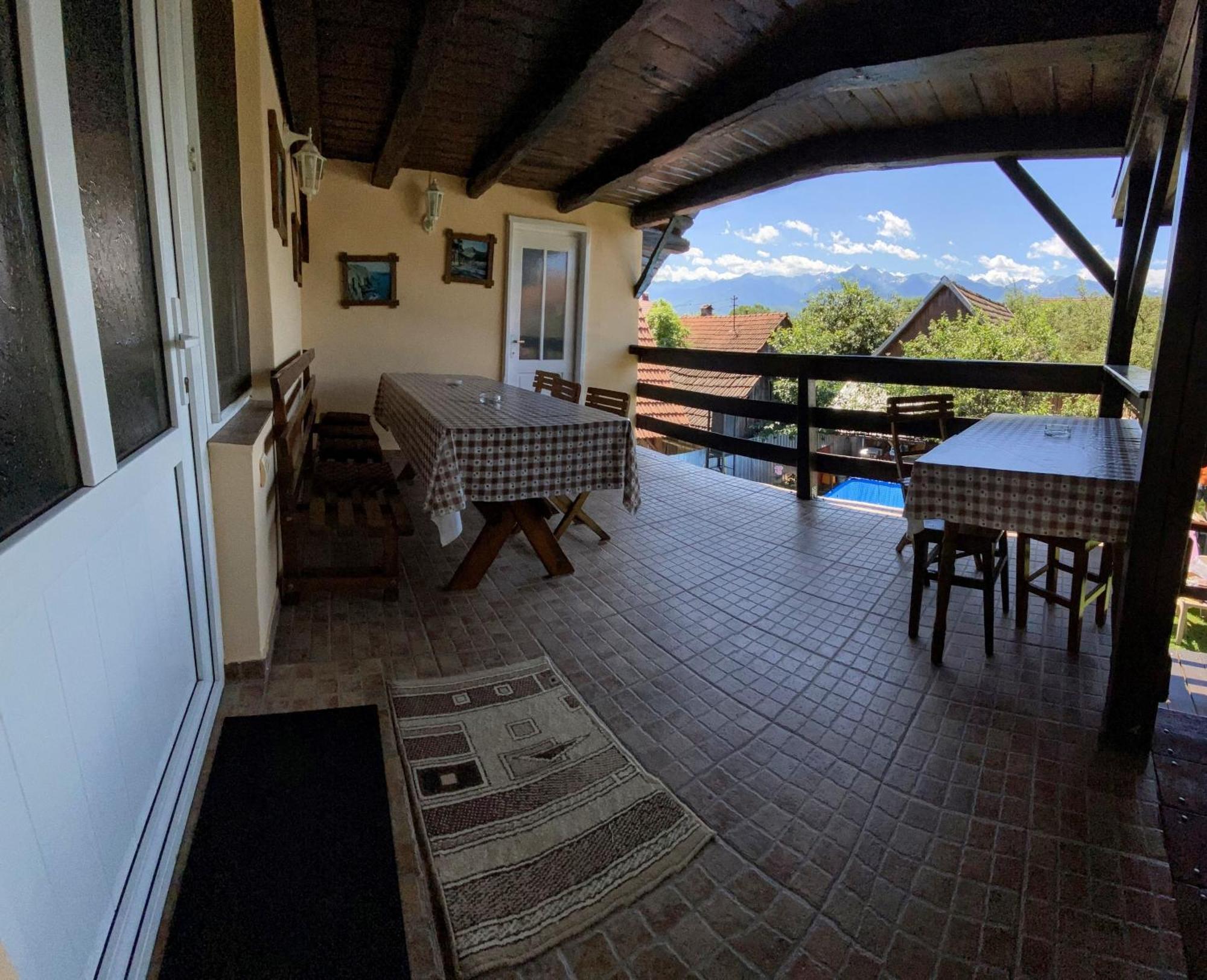 Casa Popa Hotel Cartisoara Exterior photo